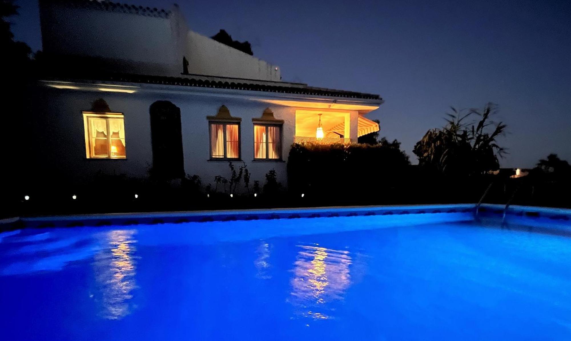 Holiday Villa In 10 Min From Fuengirola Beach With Sea Views Pool Bbq Parking Wifi Aircon Big Garden Міхас Екстер'єр фото