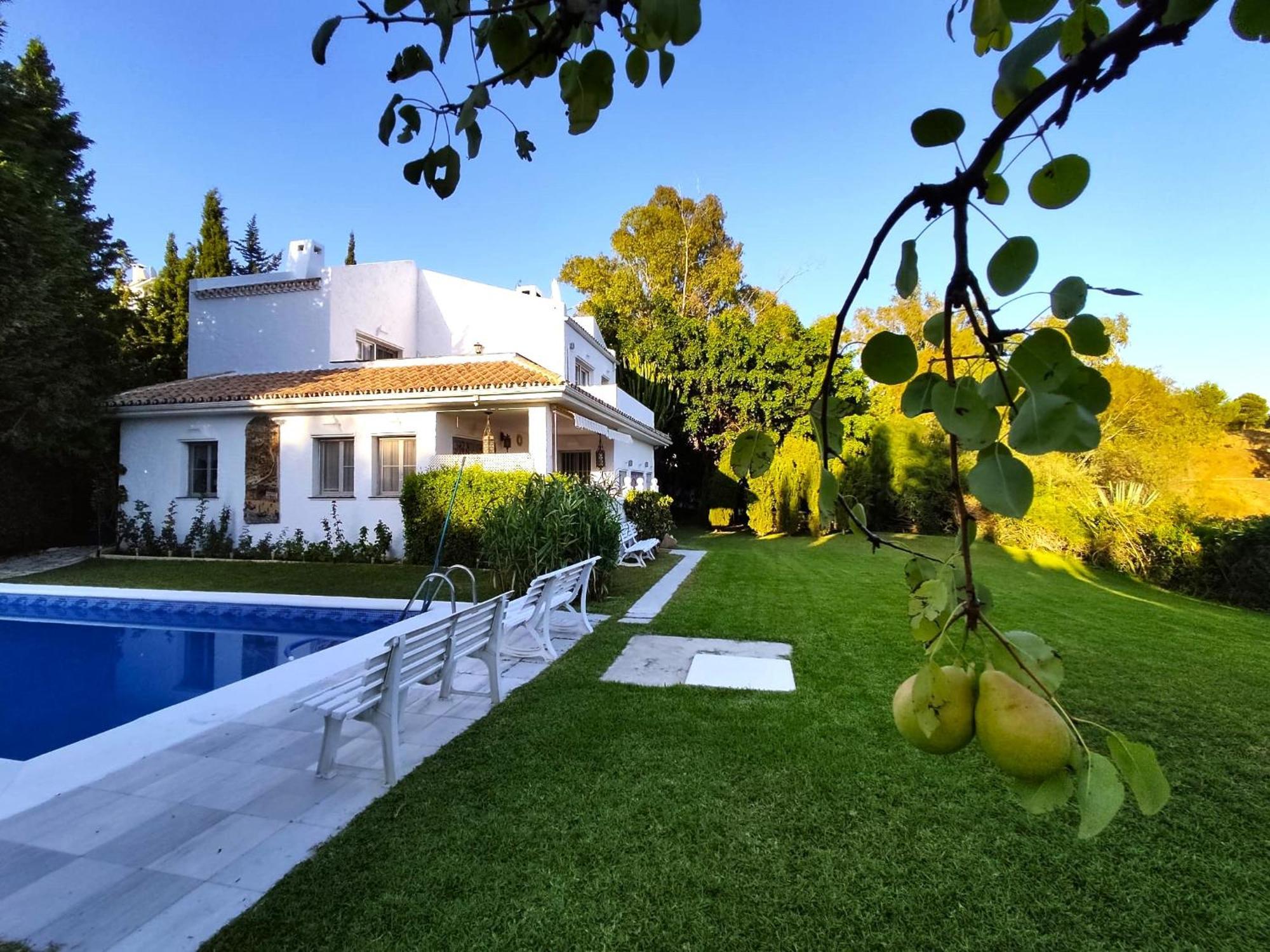 Holiday Villa In 10 Min From Fuengirola Beach With Sea Views Pool Bbq Parking Wifi Aircon Big Garden Міхас Екстер'єр фото