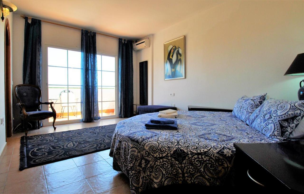 Holiday Villa In 10 Min From Fuengirola Beach With Sea Views Pool Bbq Parking Wifi Aircon Big Garden Міхас Екстер'єр фото